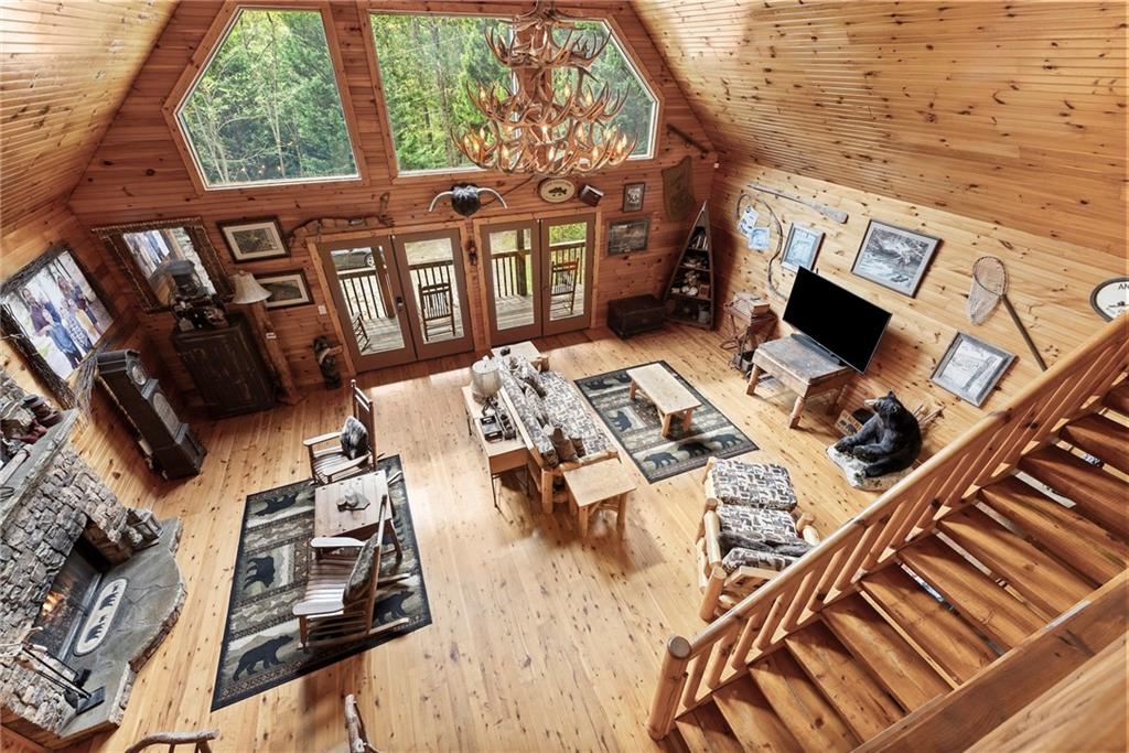 499 Pine Trail