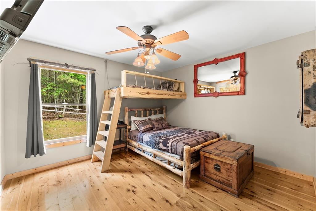 499 Pine Trail
