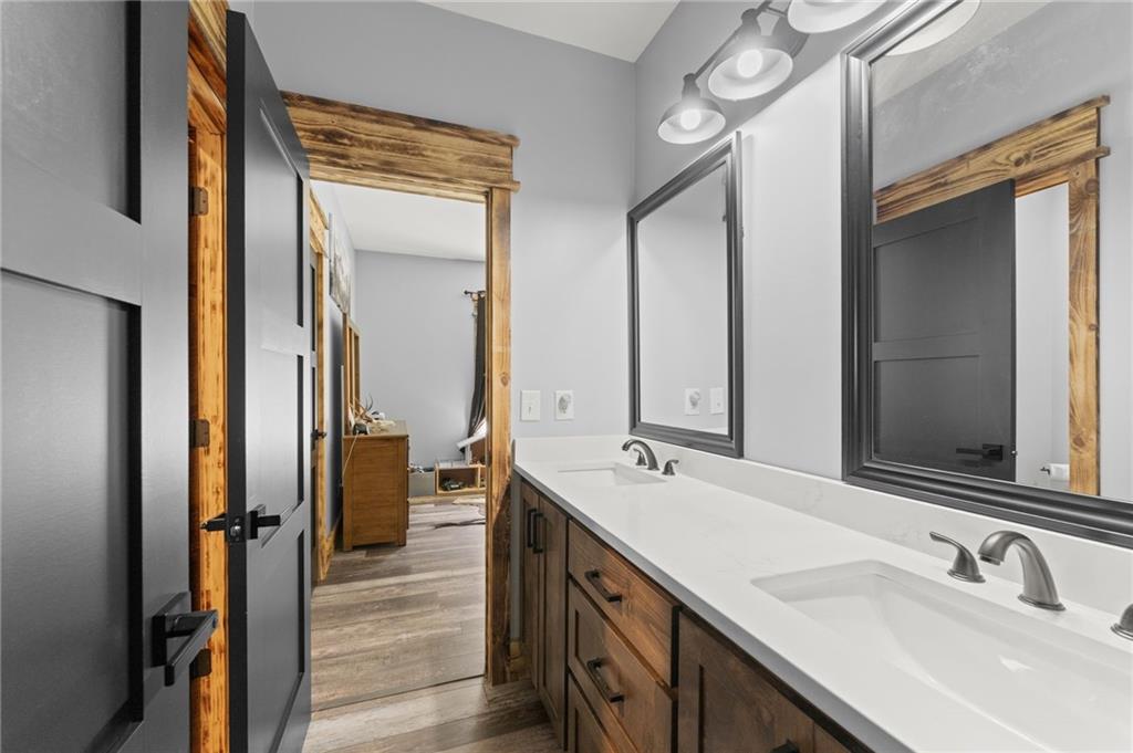 650 Old Steele Hollow
