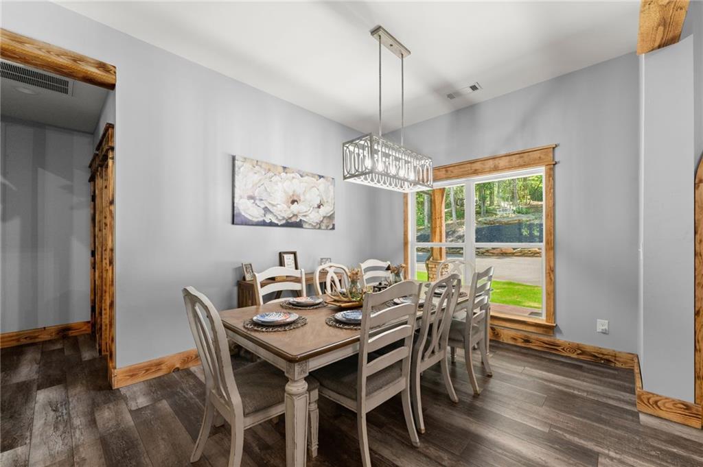 650 Old Steele Hollow