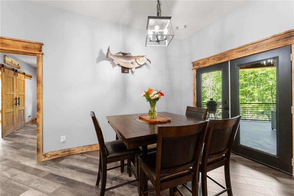 650 Old Steele Hollow