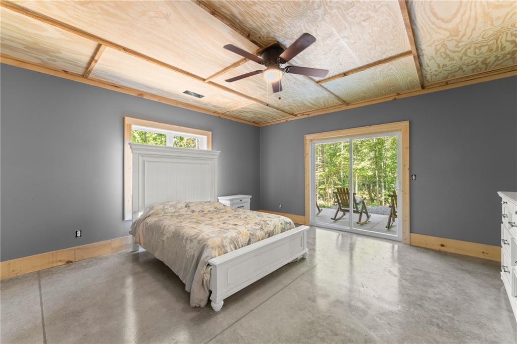 650 Old Steele Hollow