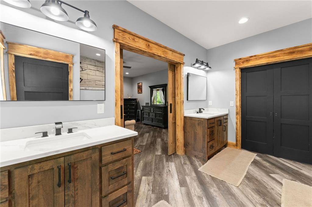 650 Old Steele Hollow