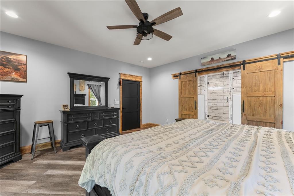 650 Old Steele Hollow