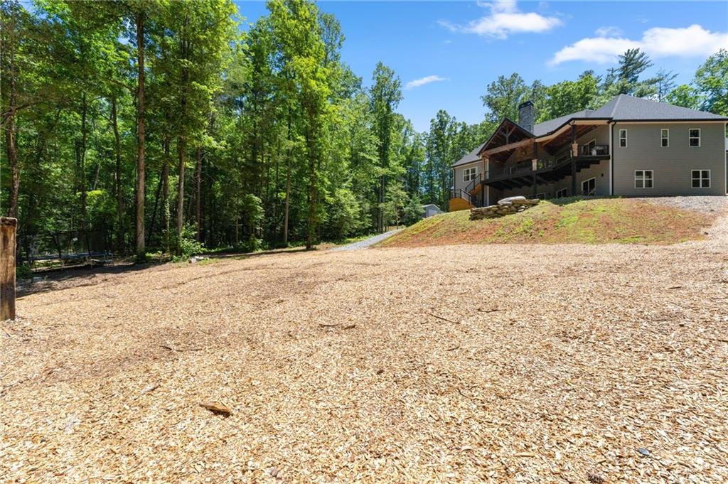 650 Old Steele Hollow