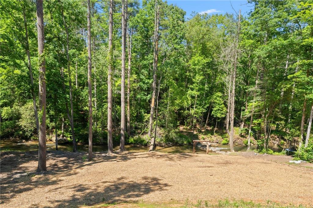650 Old Steele Hollow