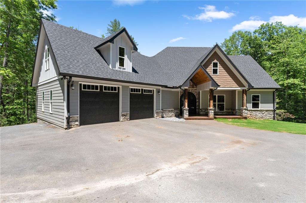 650 Old Steele Hollow