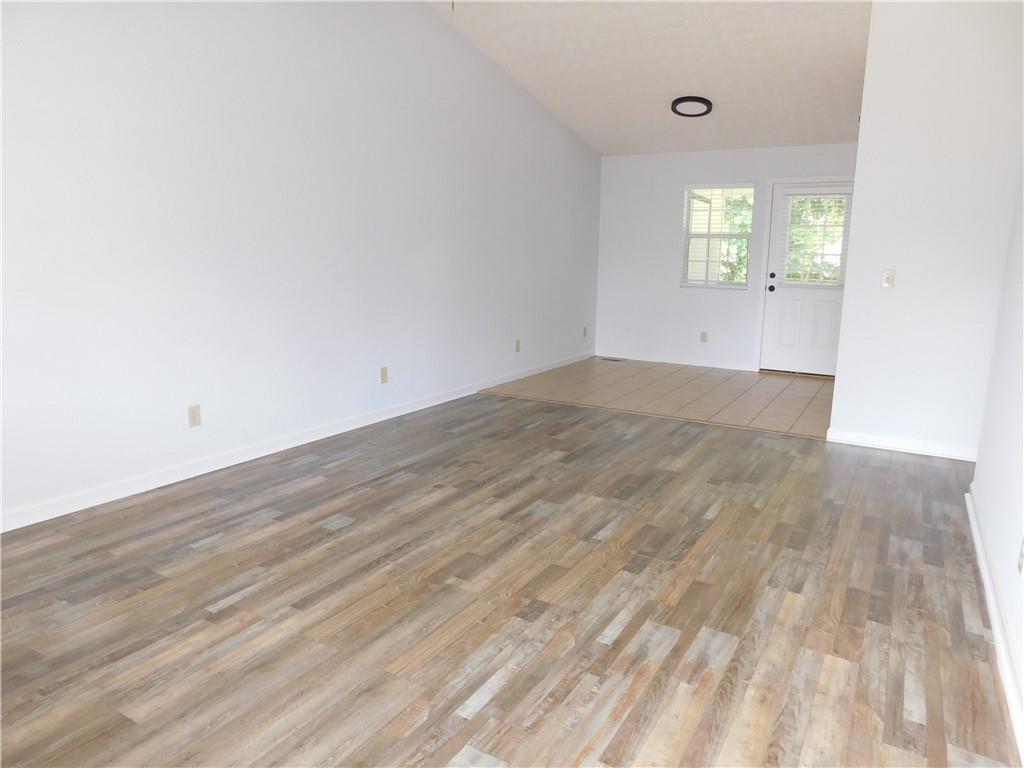 137 Riverside Circle Unit 19