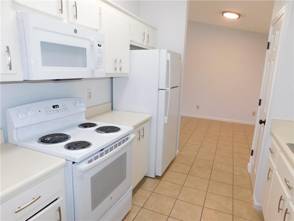 137 Riverside Circle Unit 19