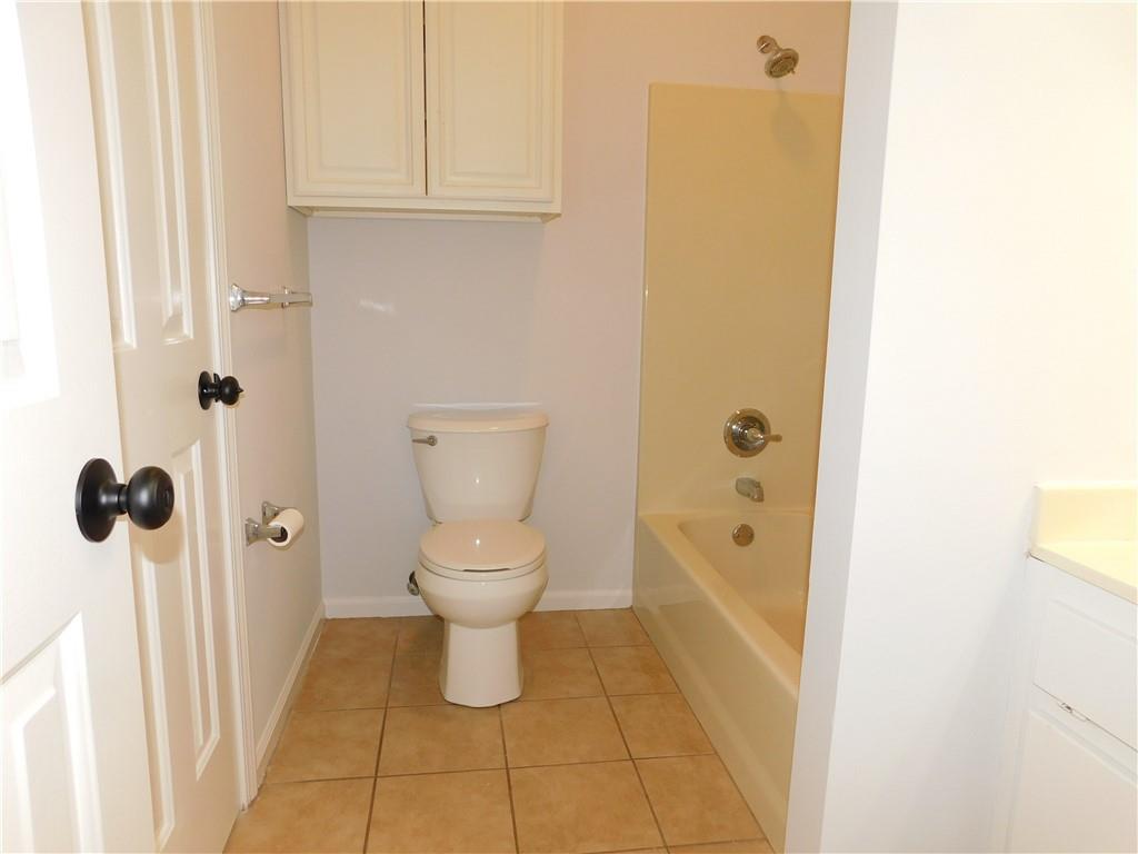 137 Riverside Circle Unit 19