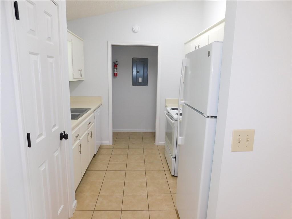 137 Riverside Circle Unit 19