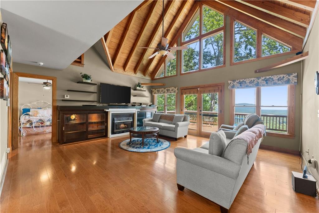 110 Yonah View