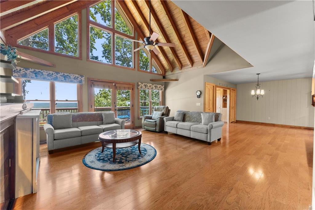 110 Yonah View