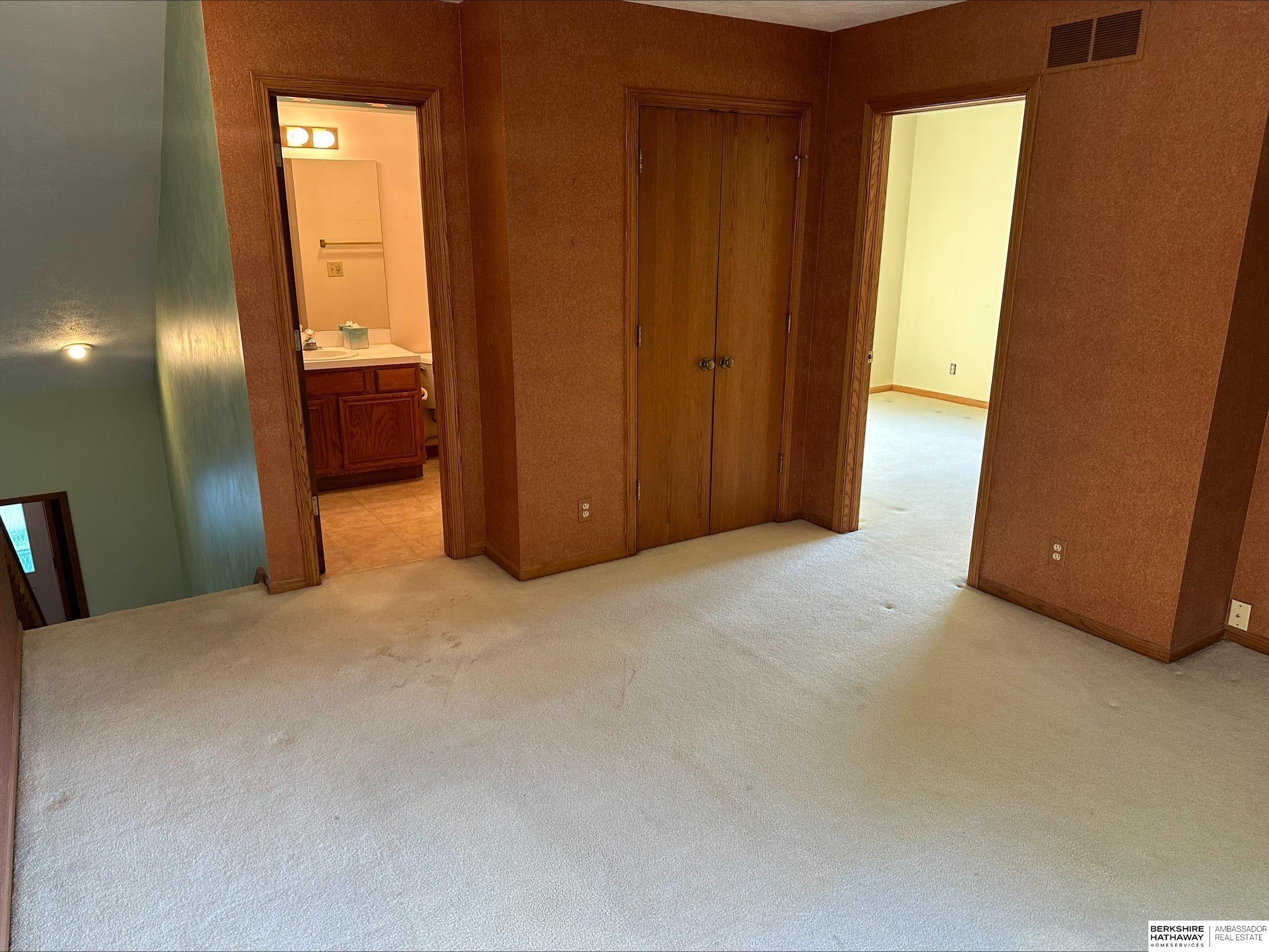 6833 Summerset Court