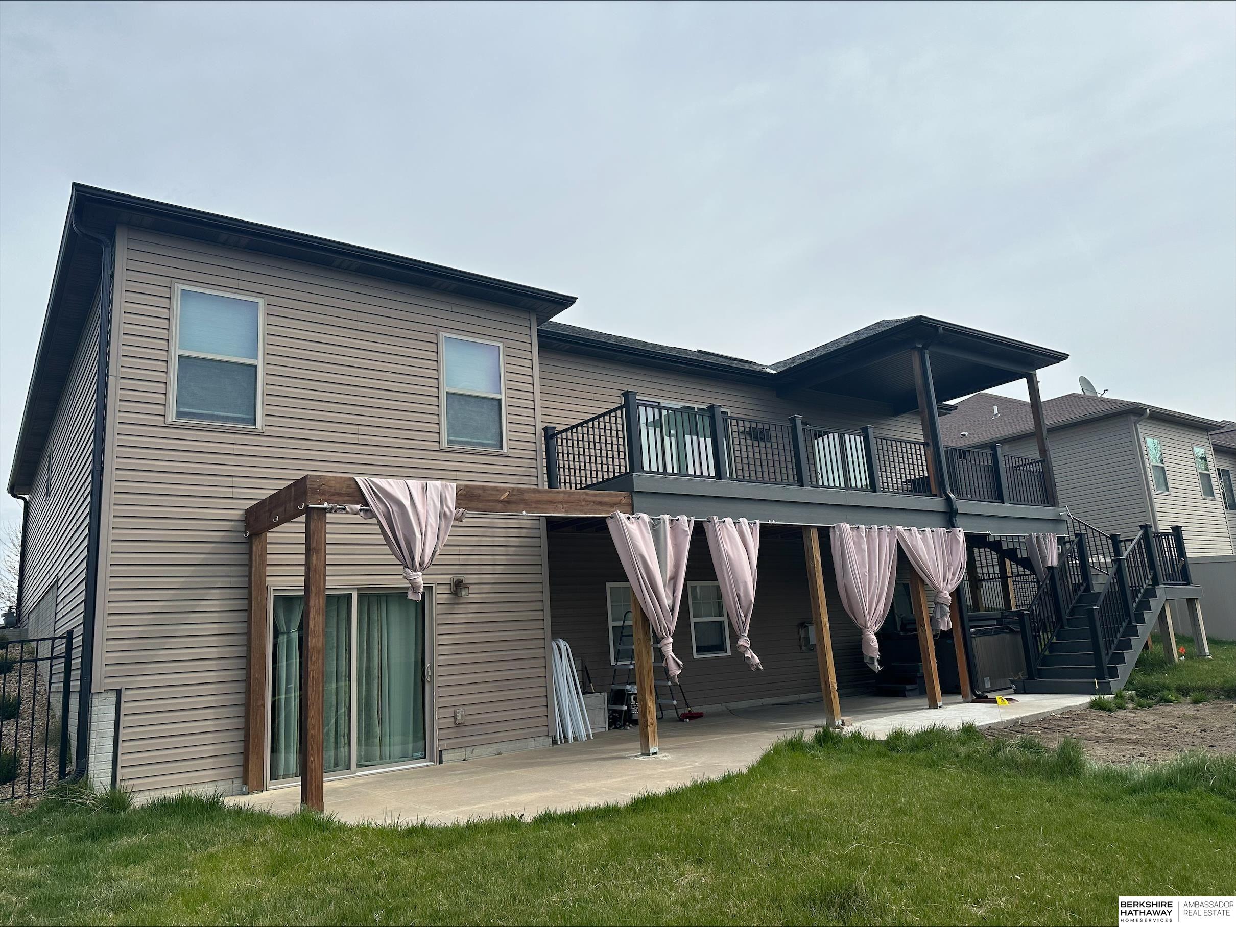 2963 Ridgegate Drive