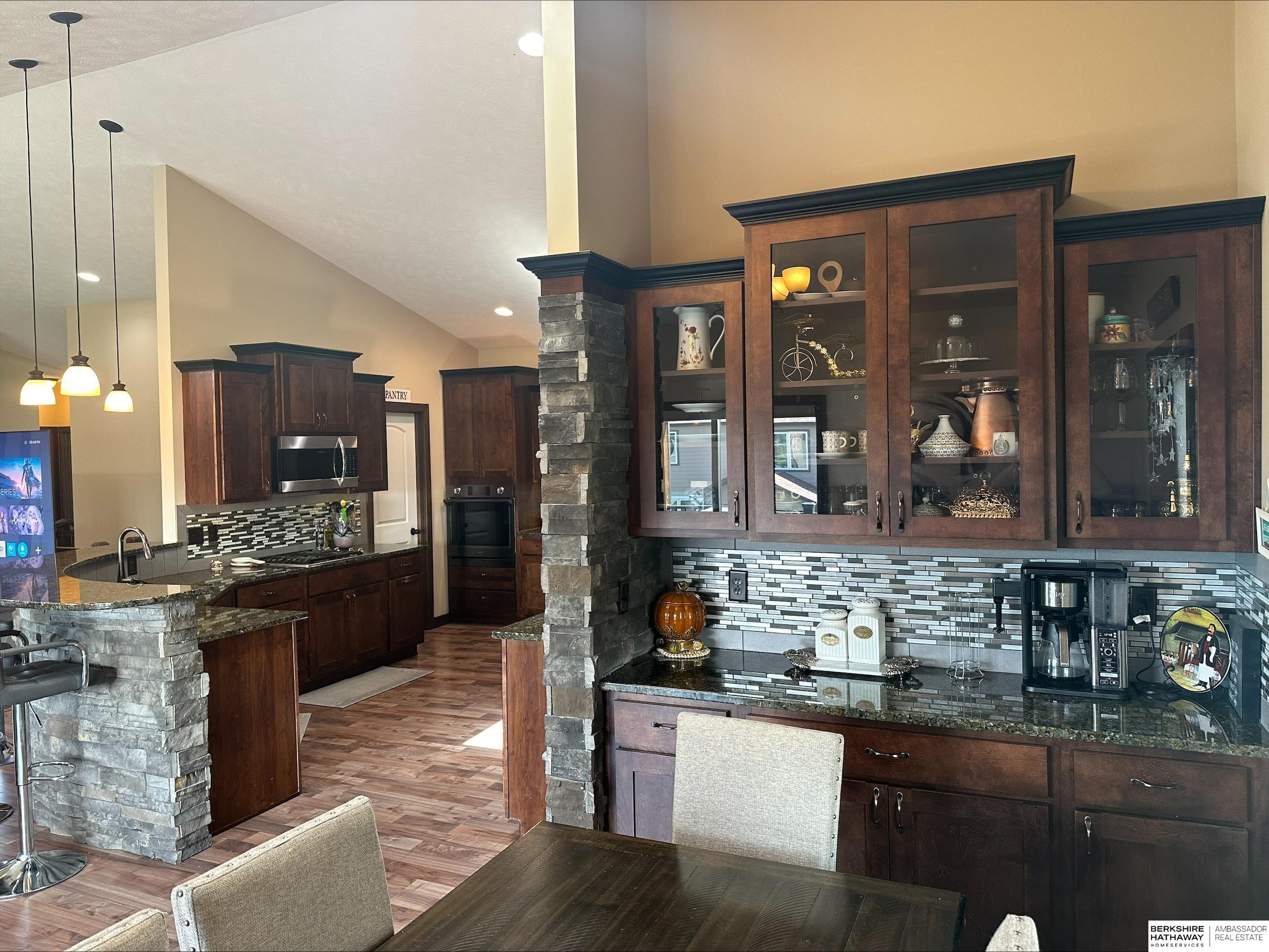 2963 Ridgegate Drive