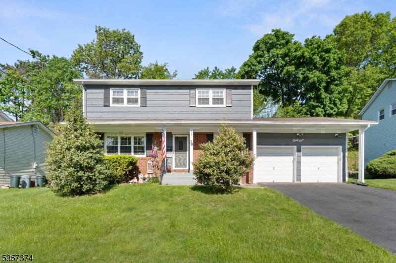 39 Circle Dr