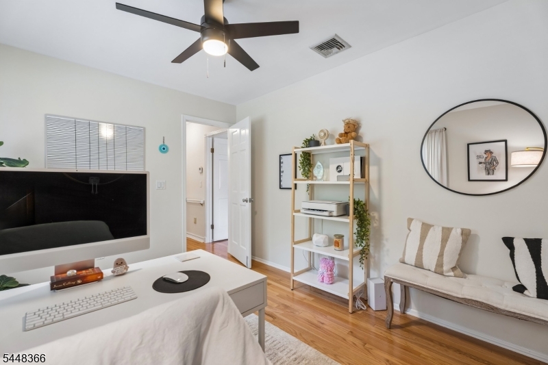 61 Hickory Hill Ct