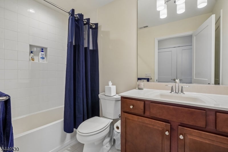 66 Lupine Ln