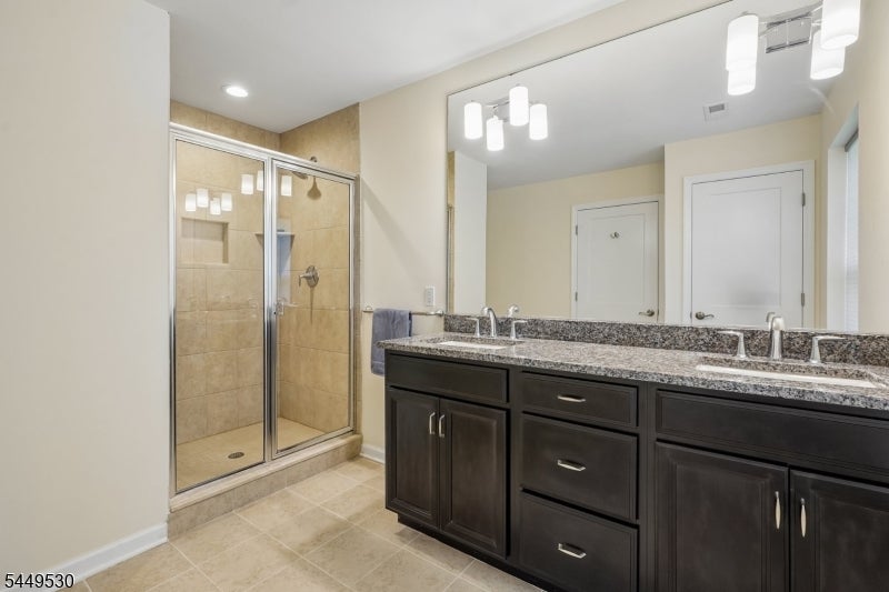 66 Lupine Ln