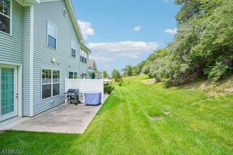 66 Lupine Ln