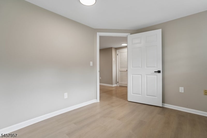 41 Paula Dr