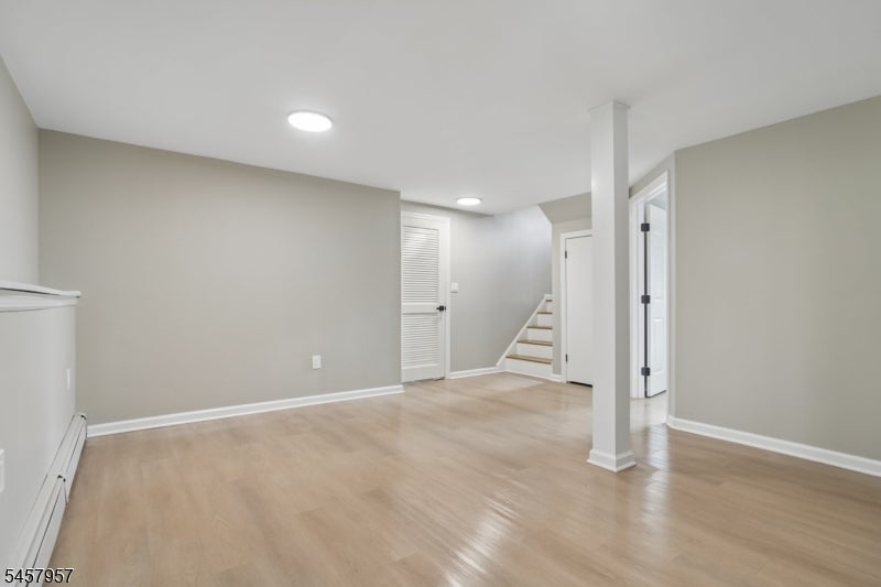 41 Paula Dr
