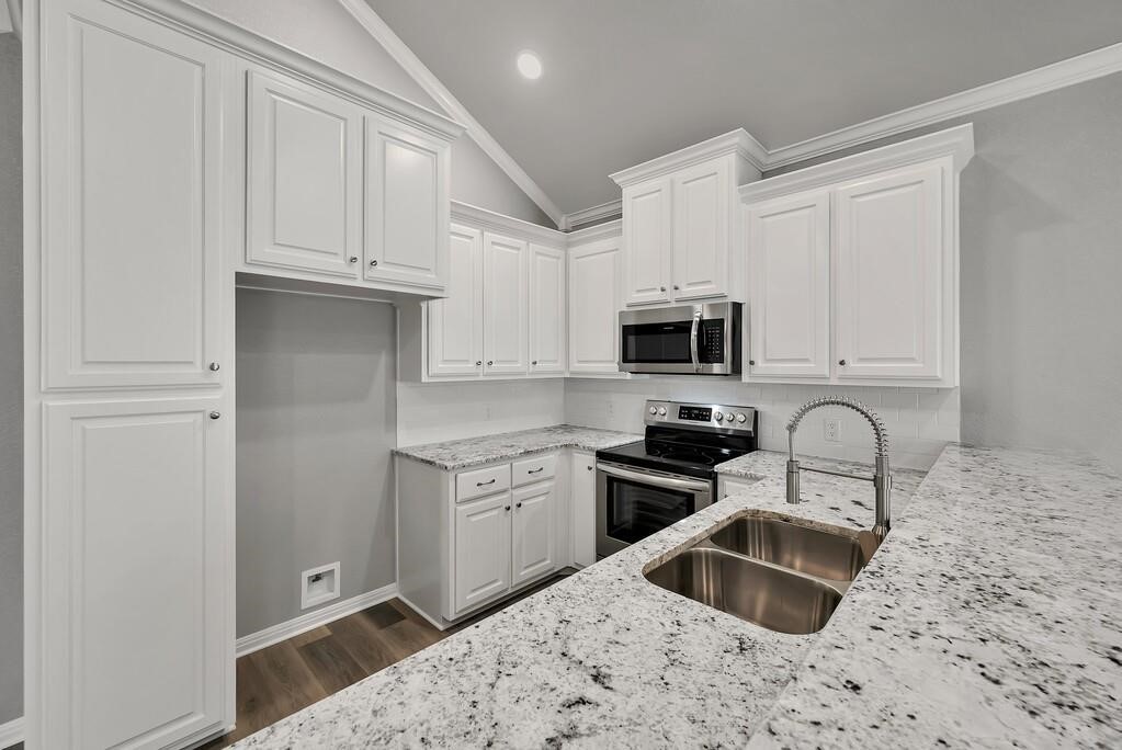 524 Alamo Court