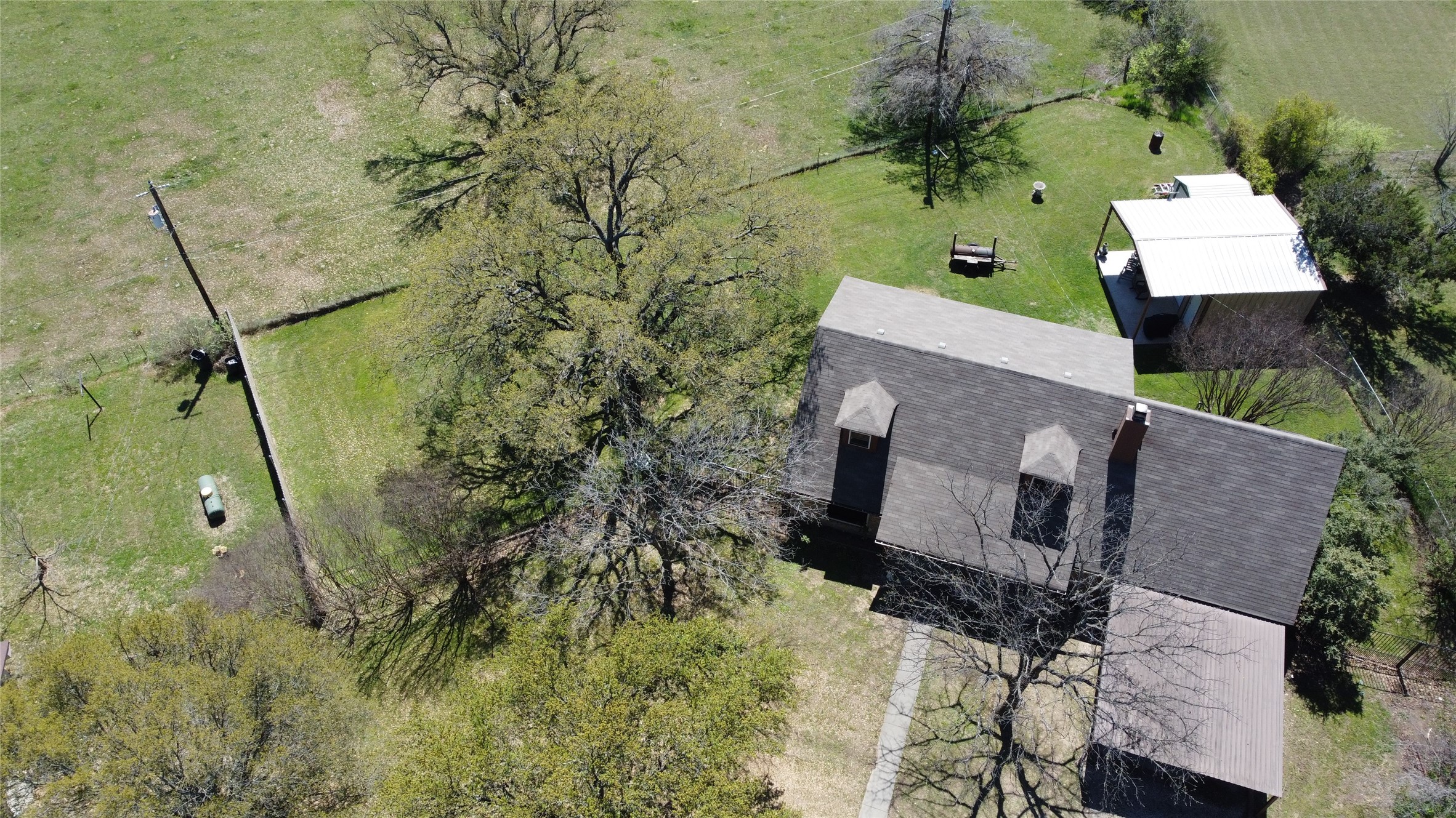 423 Oakview Circle