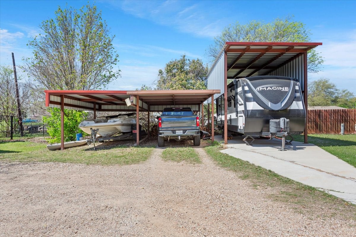 423 Oakview Circle