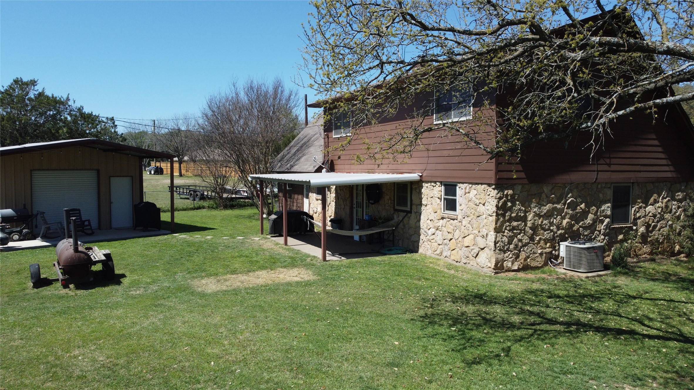 423 Oakview Circle