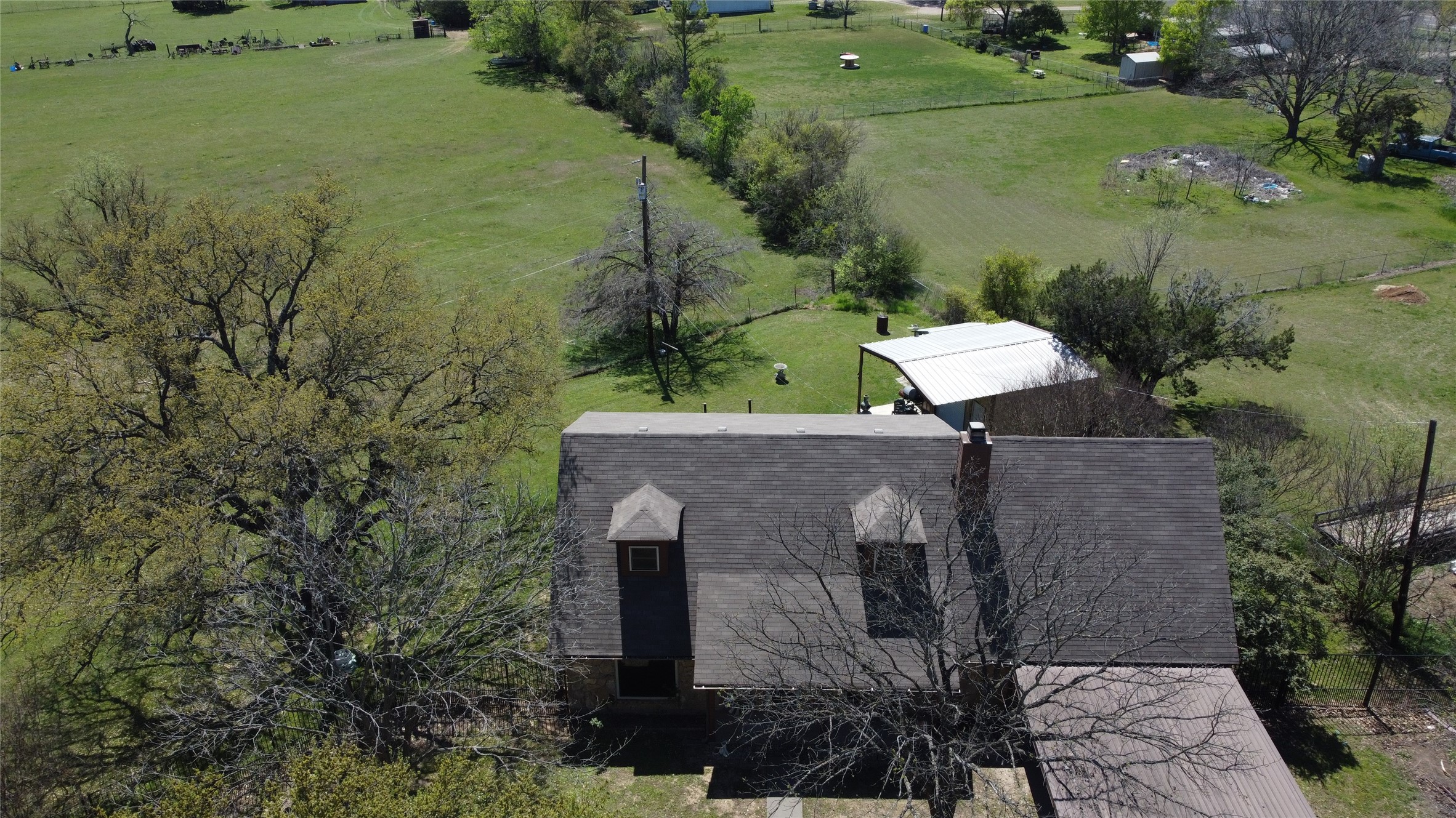 423 Oakview Circle
