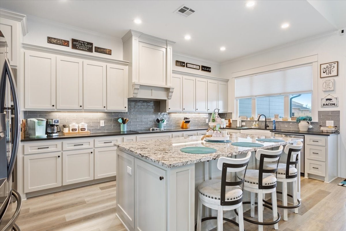 10116 T Bury Lane