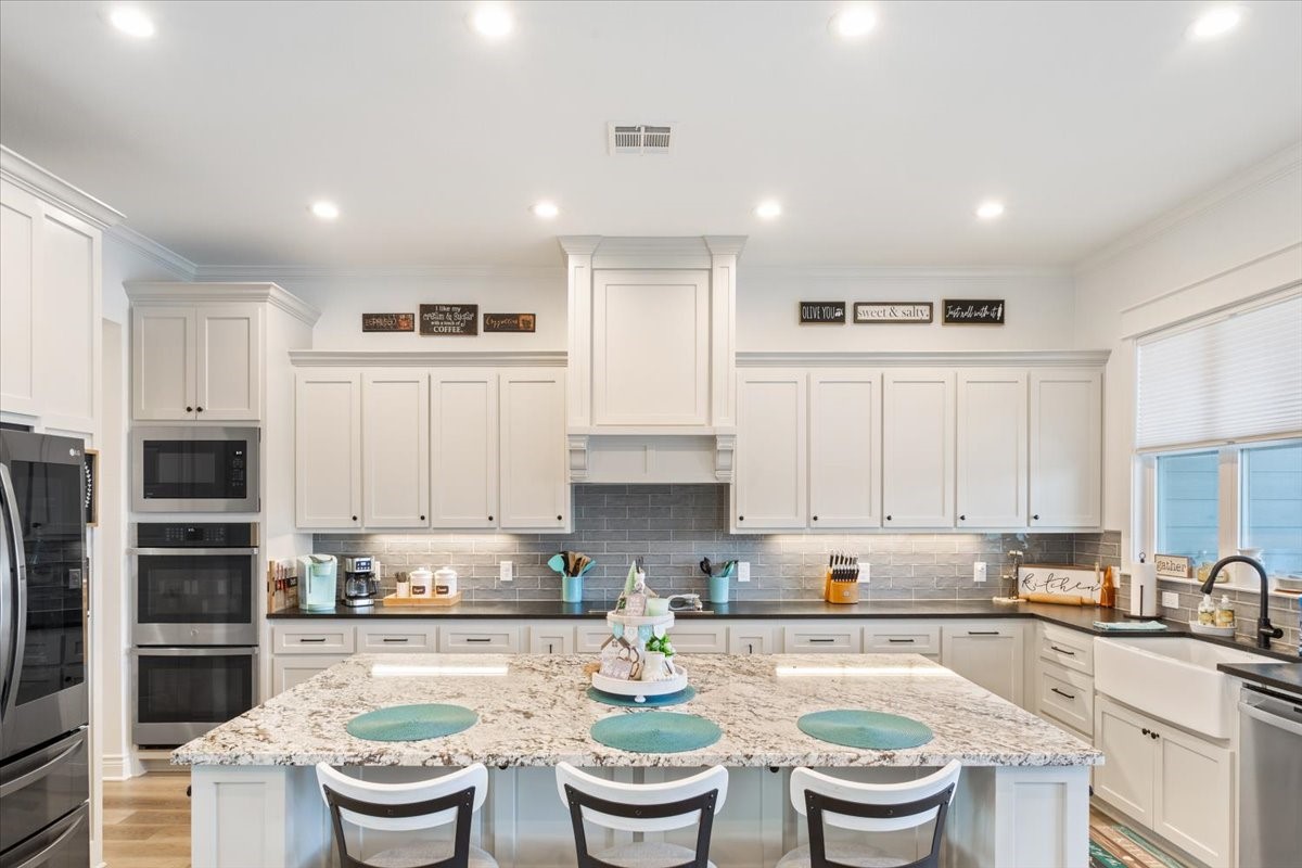 10116 T Bury Lane
