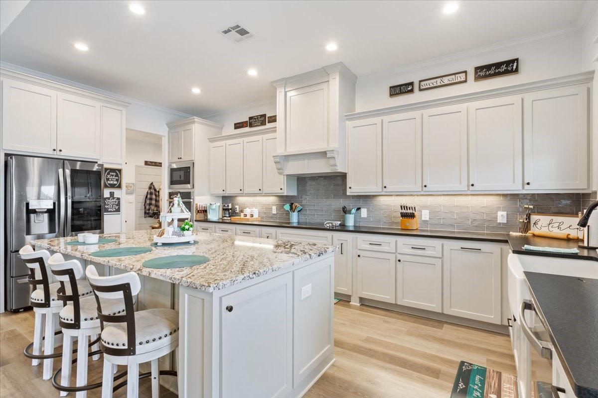 10116 T Bury Lane