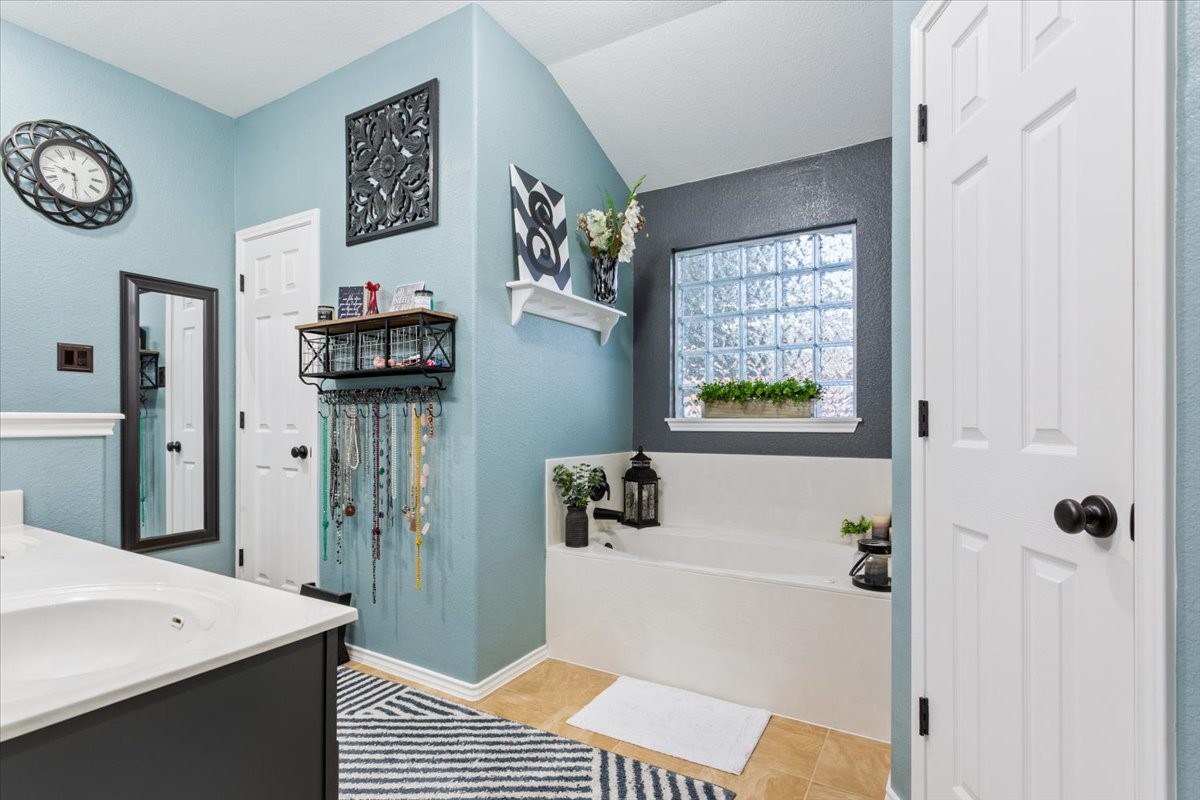 10116 Iron Horse Trail