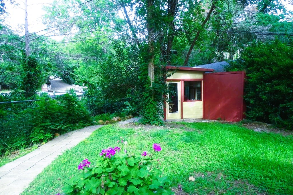 411 Brookwood Drive