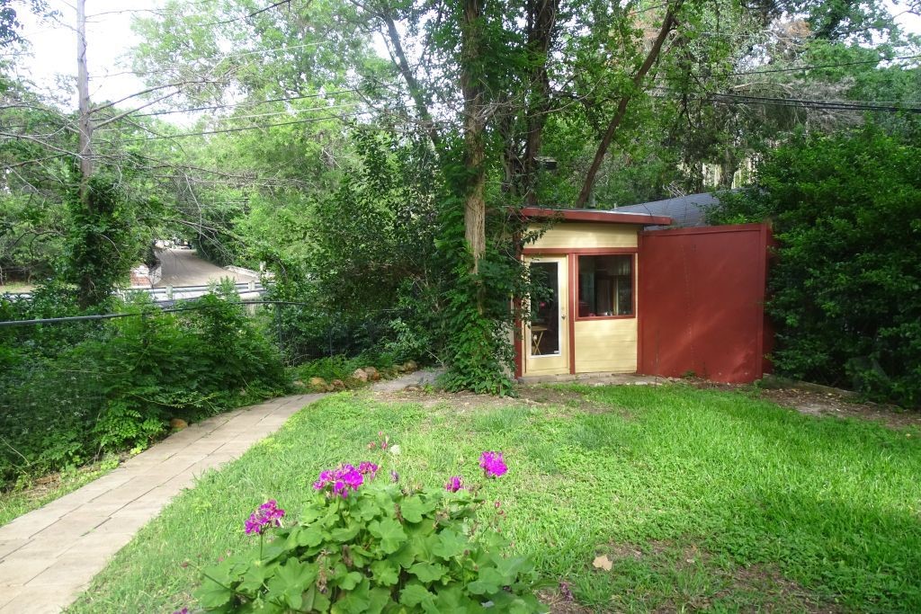 411 Brookwood Drive