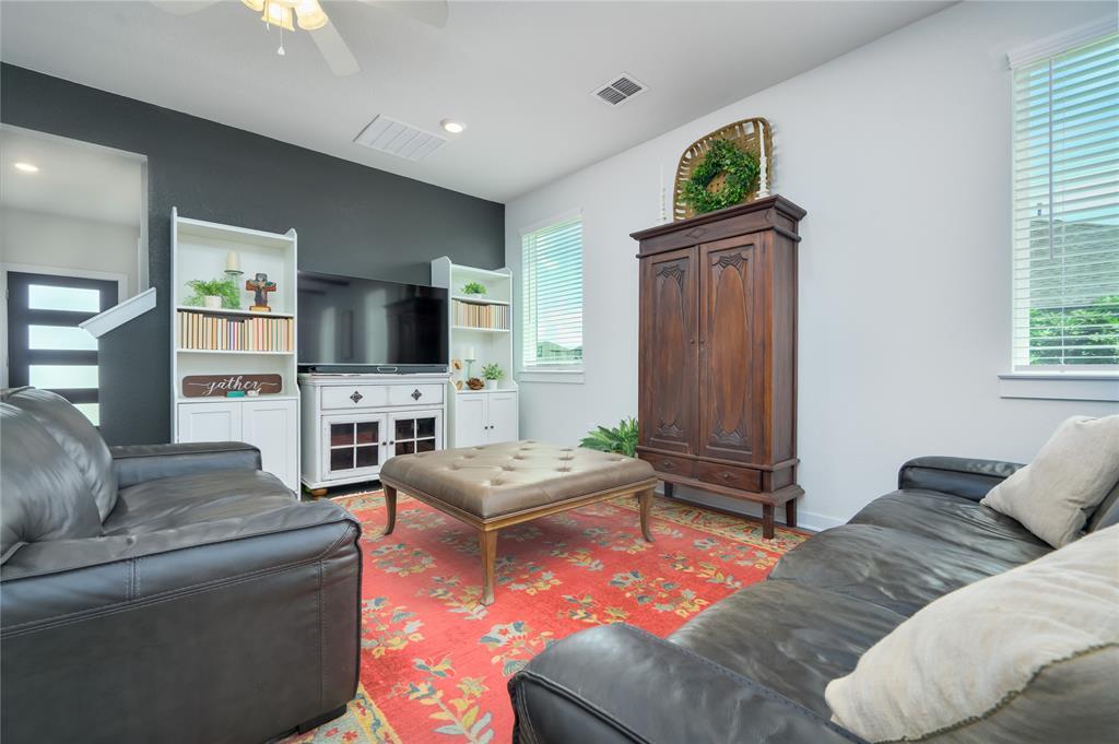 208 Garner DR