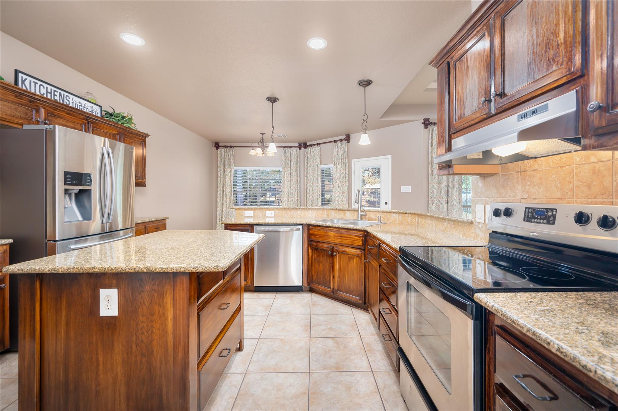 455 Rose Blossom LOOP, La Vernia