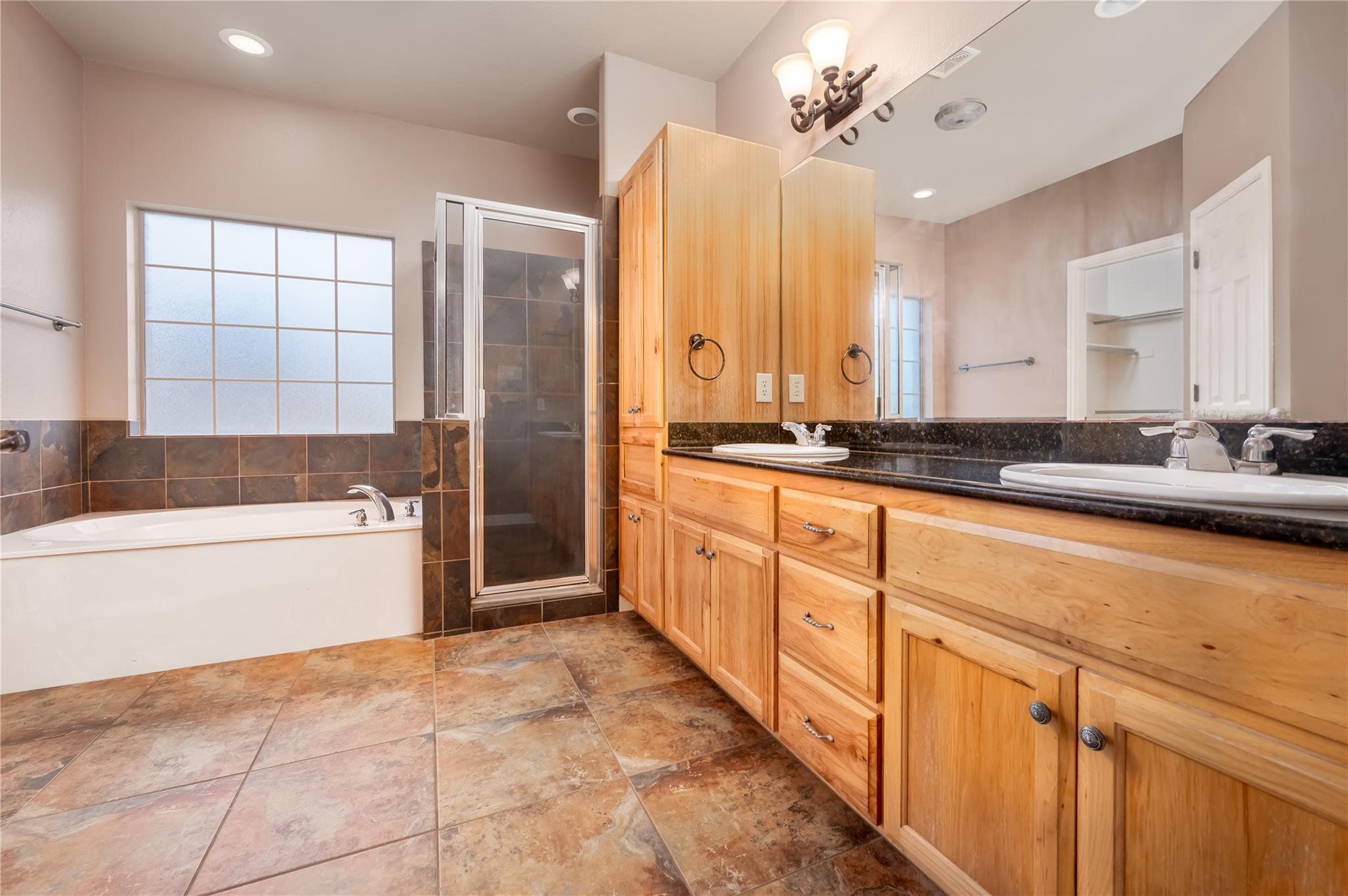 455 Rose Blossom LOOP, La Vernia