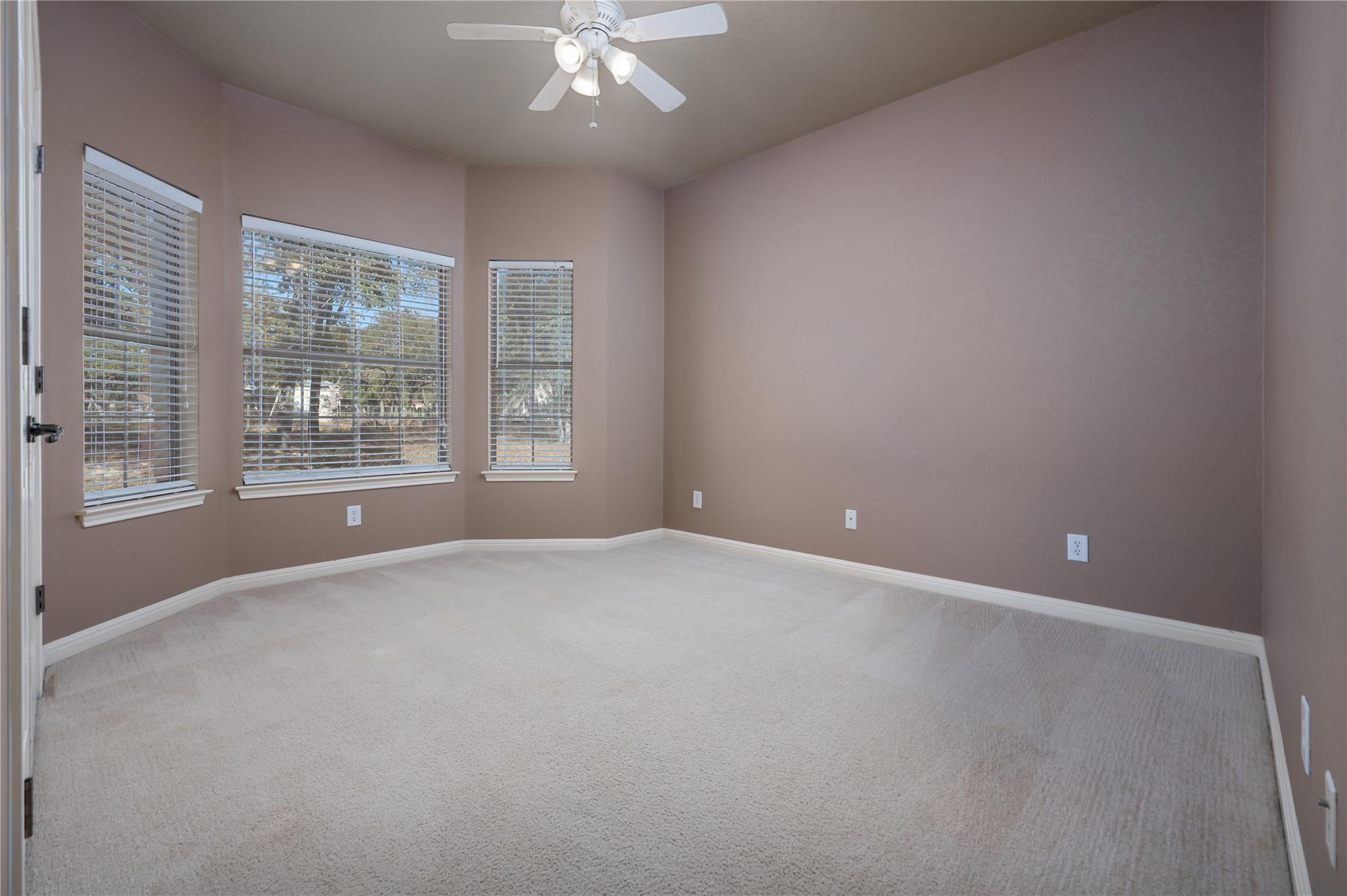 455 Rose Blossom LOOP, La Vernia