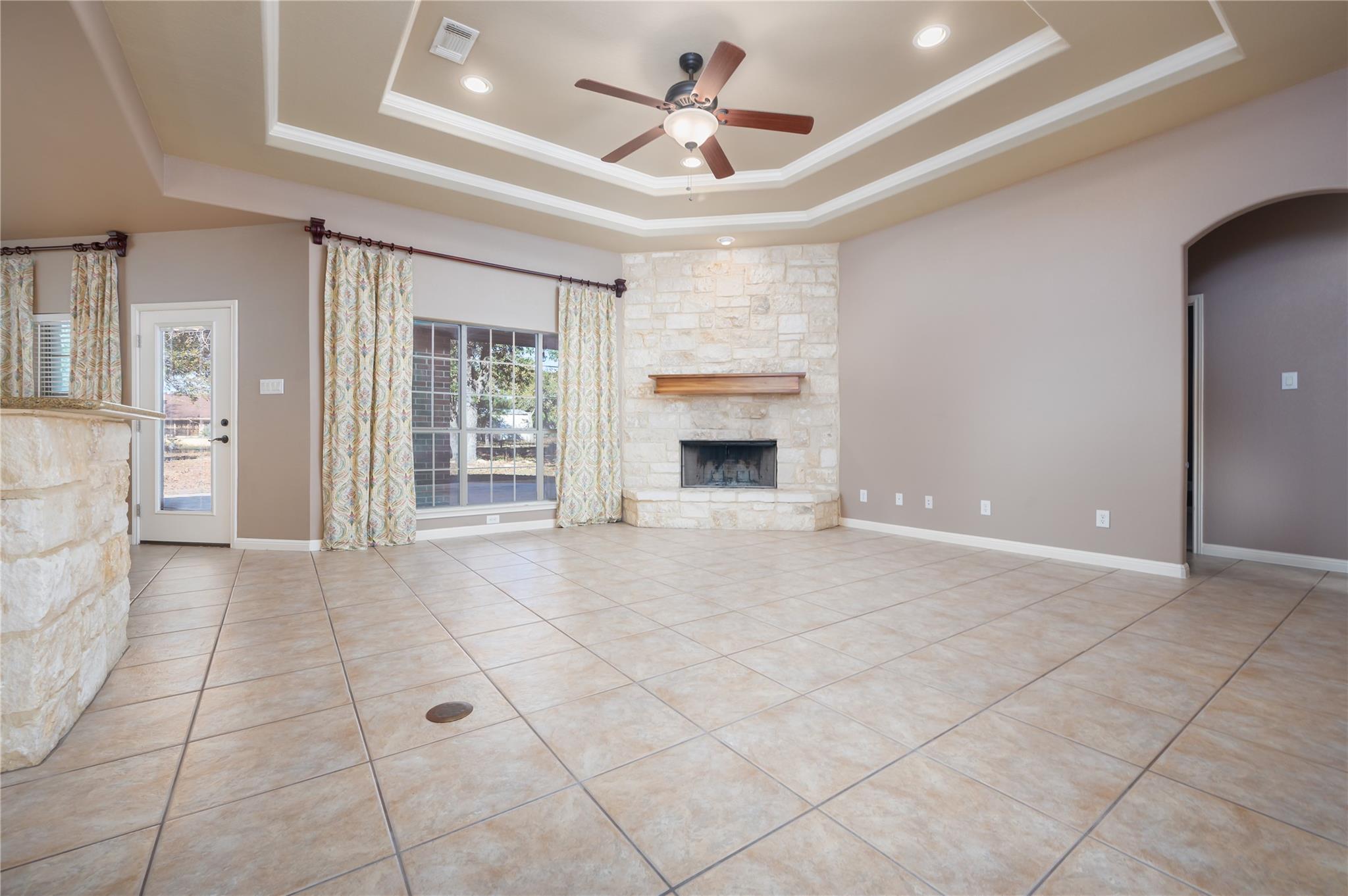 455 Rose Blossom LOOP, La Vernia