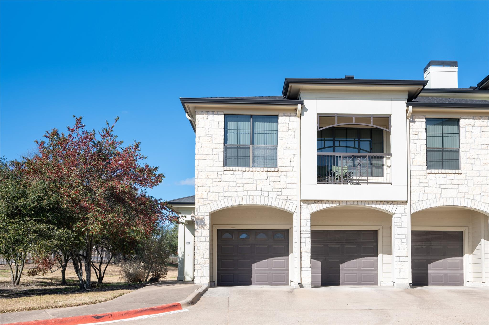 7701 Rialto BLVD # 617