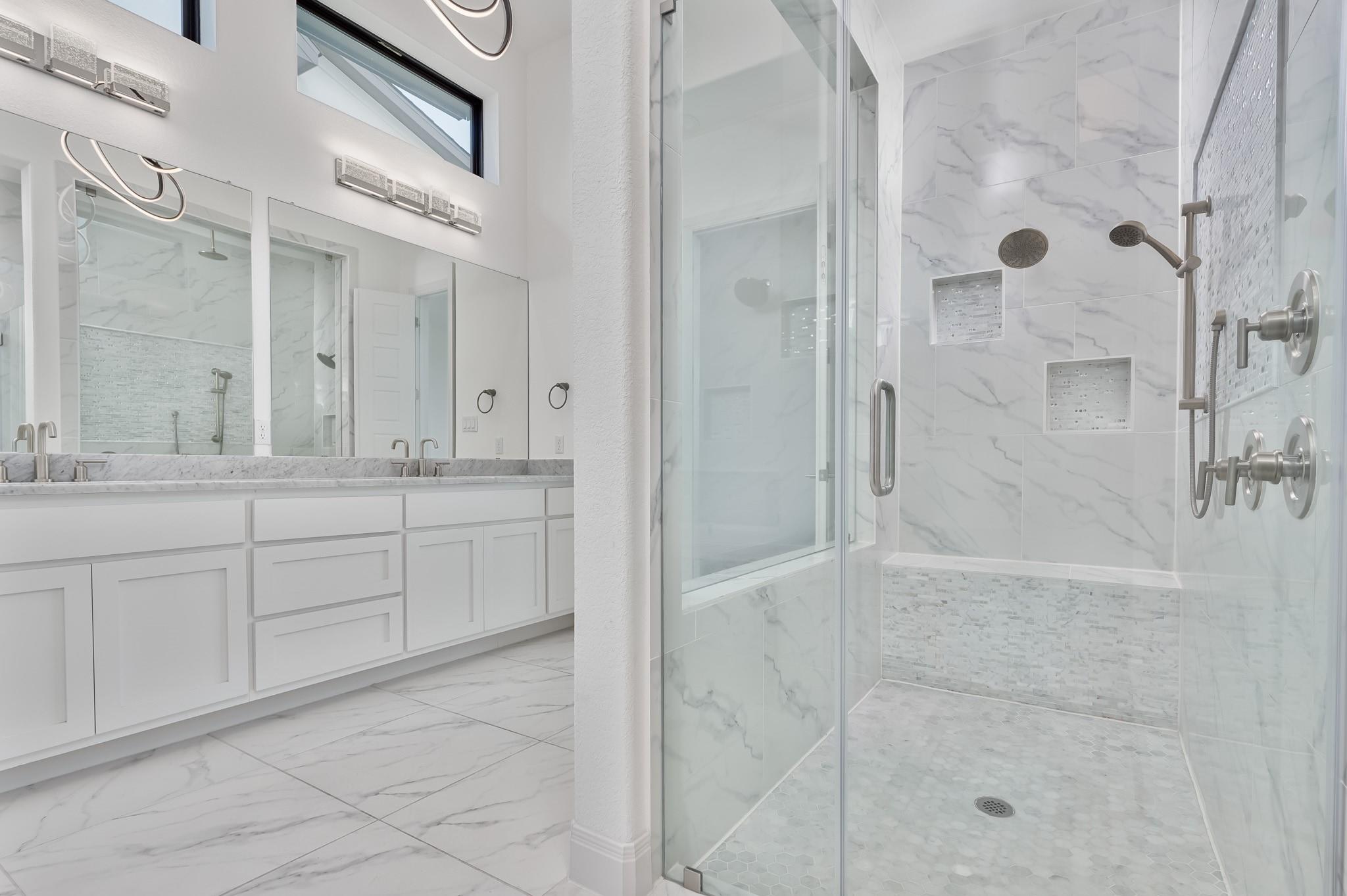 2502 Sunset Vista CIR