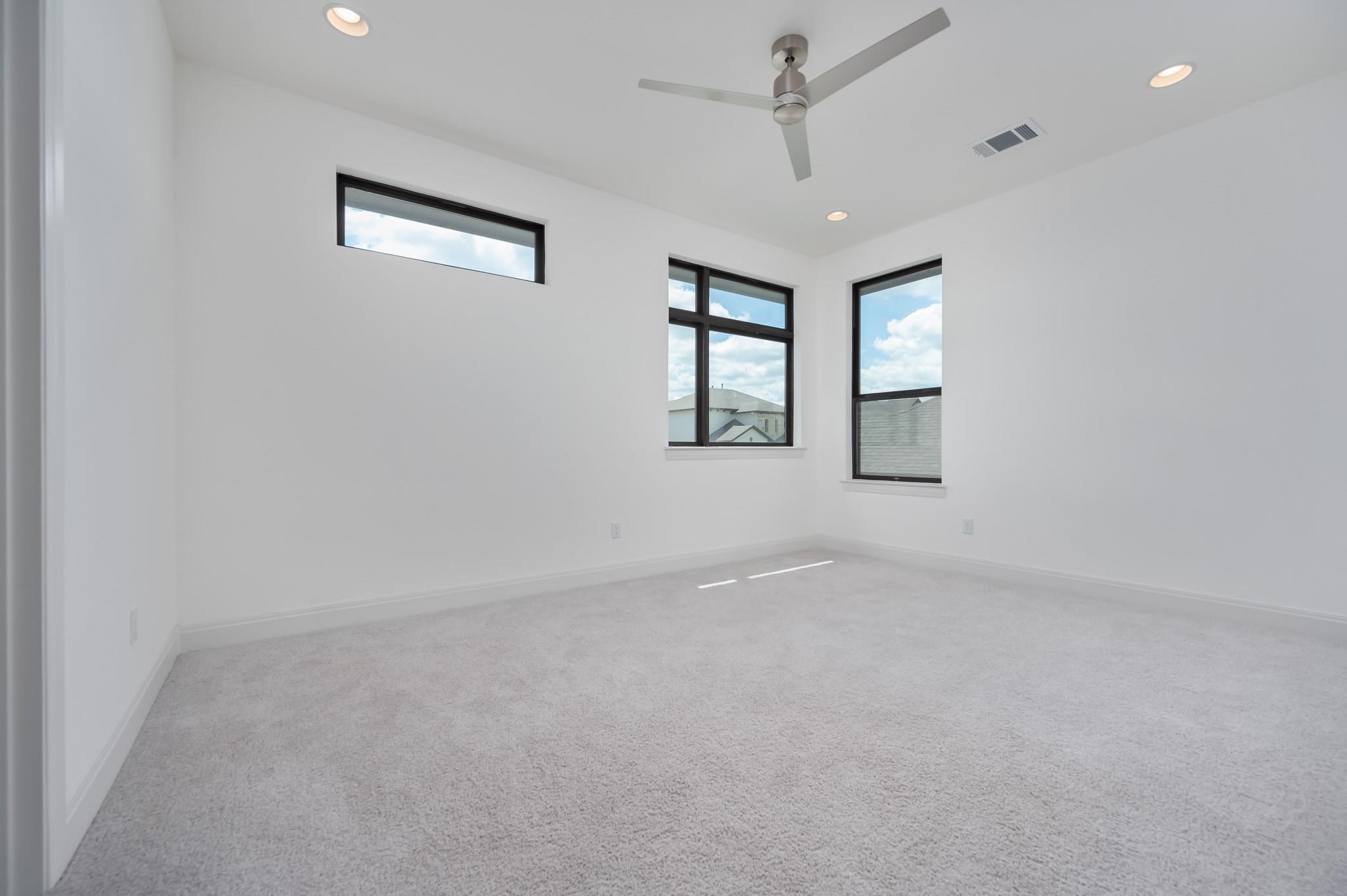2502 Sunset Vista CIR