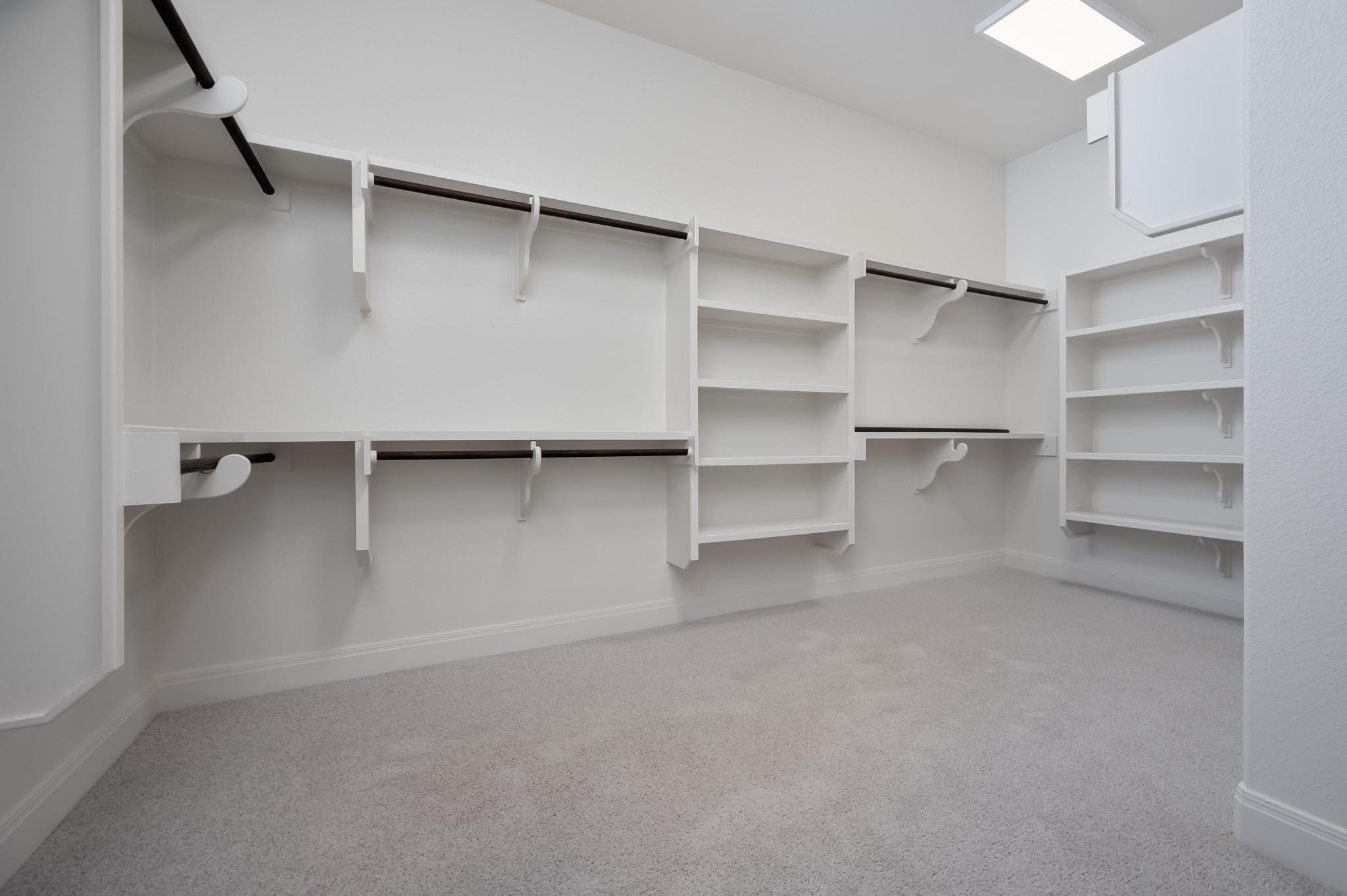 2502 Sunset Vista CIR