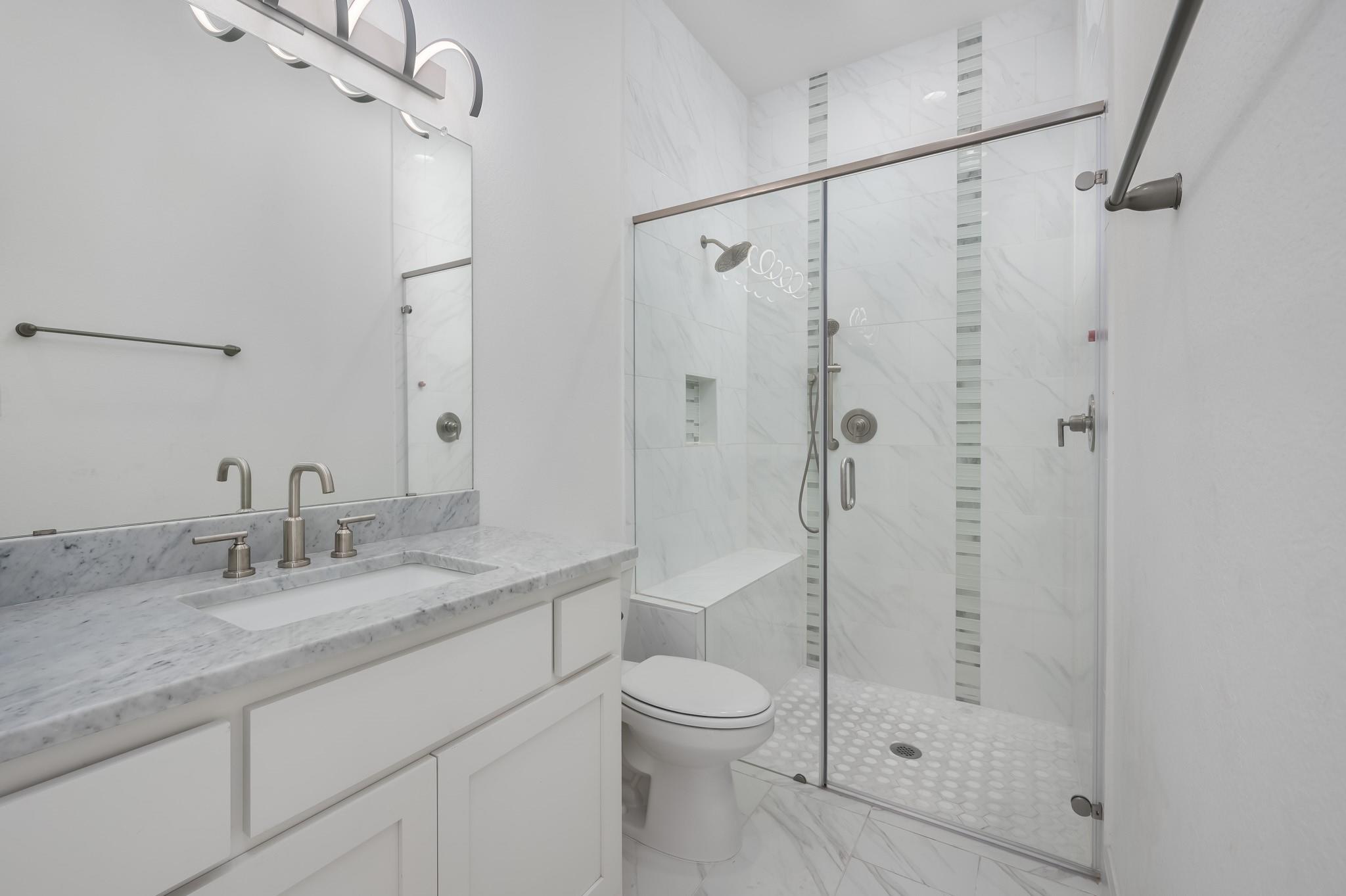 2502 Sunset Vista CIR