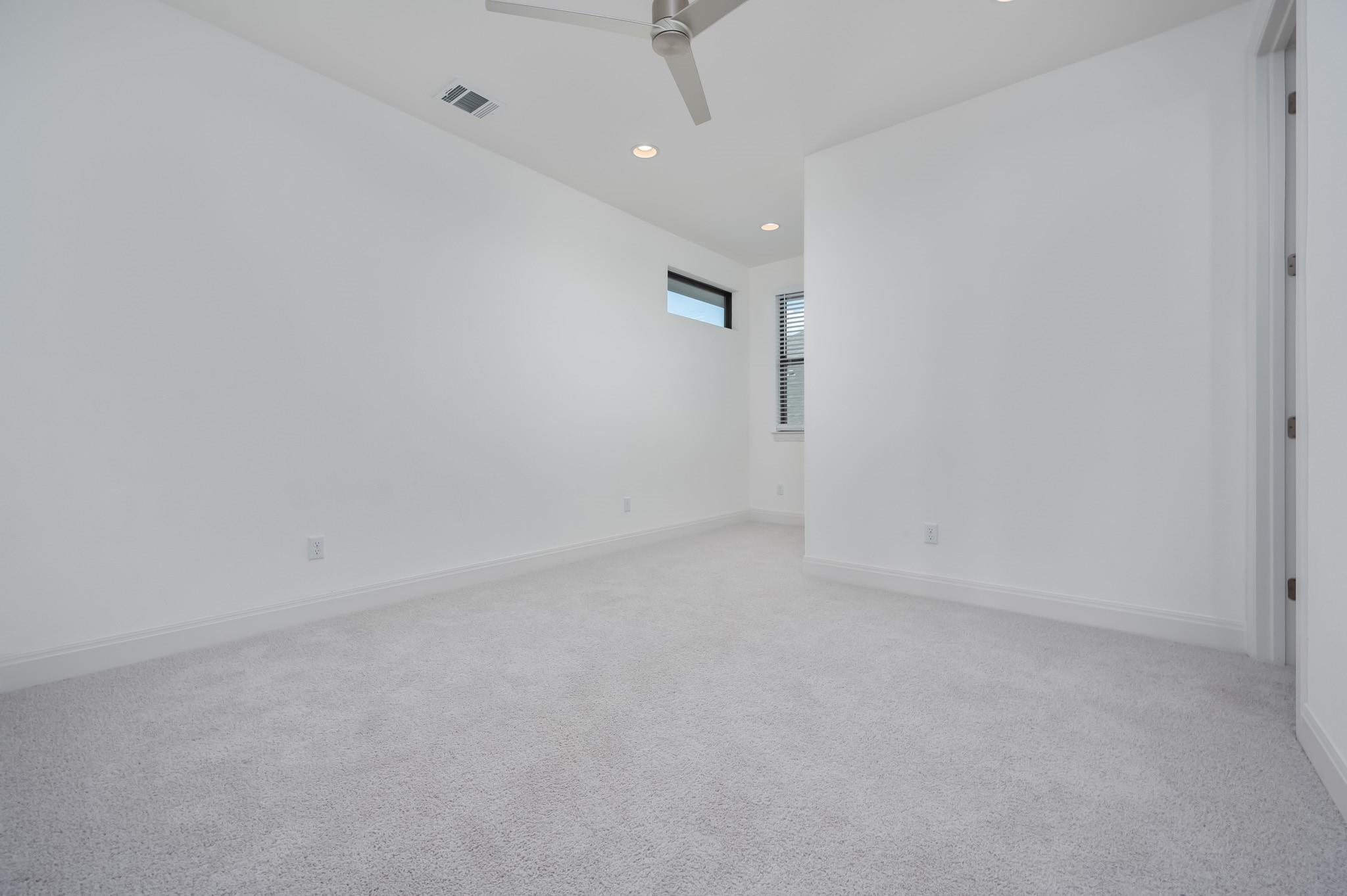 2502 Sunset Vista CIR