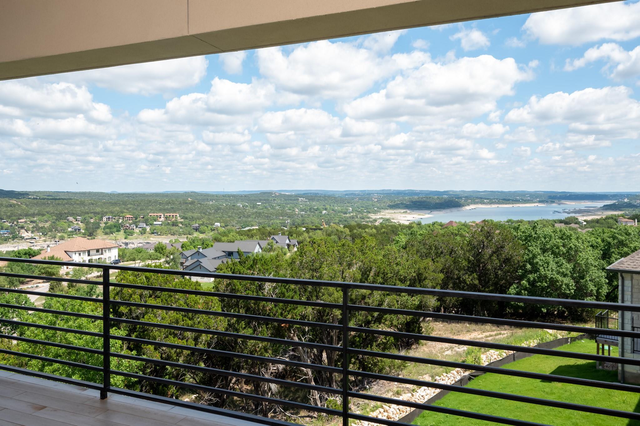 2502 Sunset Vista CIR